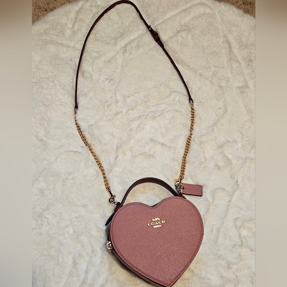 Coach Heart Crossbody purse - Picture 4 of 13